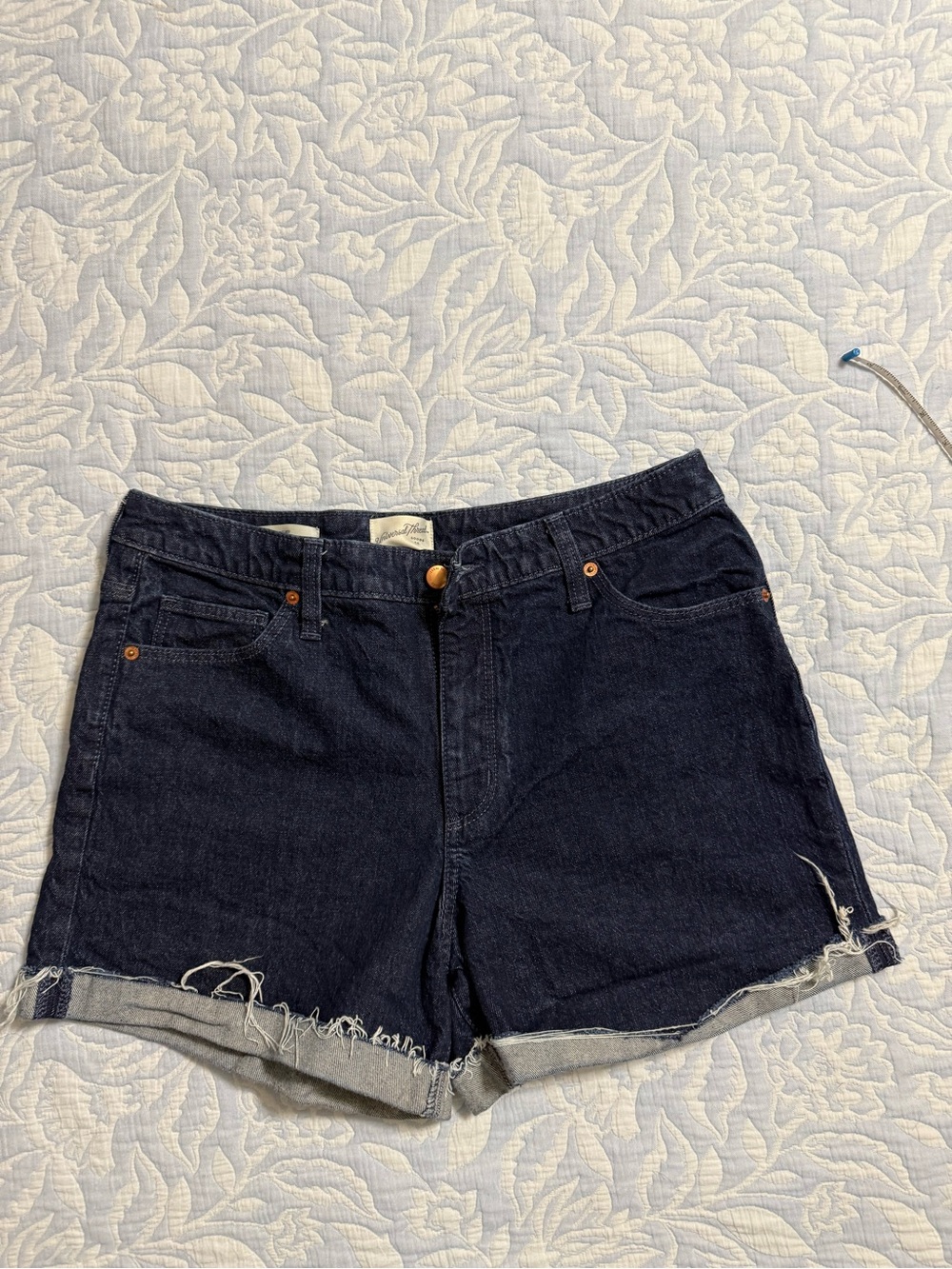 Universal Thread Dark Indigo Rolled Hem Denim Shorts